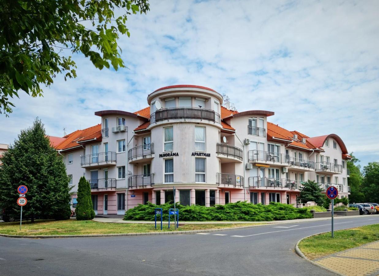 Relax Wellness Apartman Hajduszoboszlo Daire Dış mekan fotoğraf