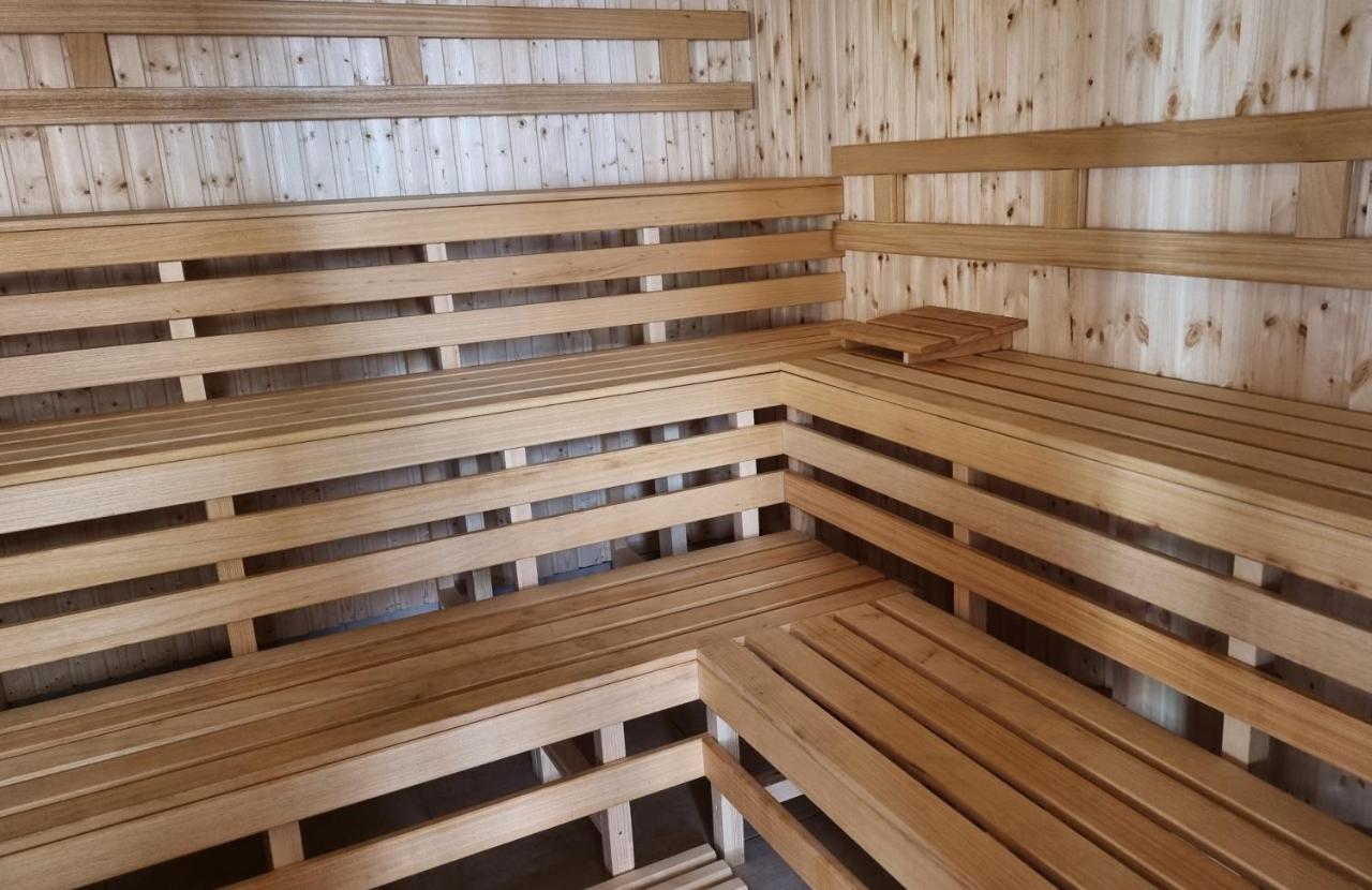 Relax Wellness Apartman Hajduszoboszlo Daire Dış mekan fotoğraf